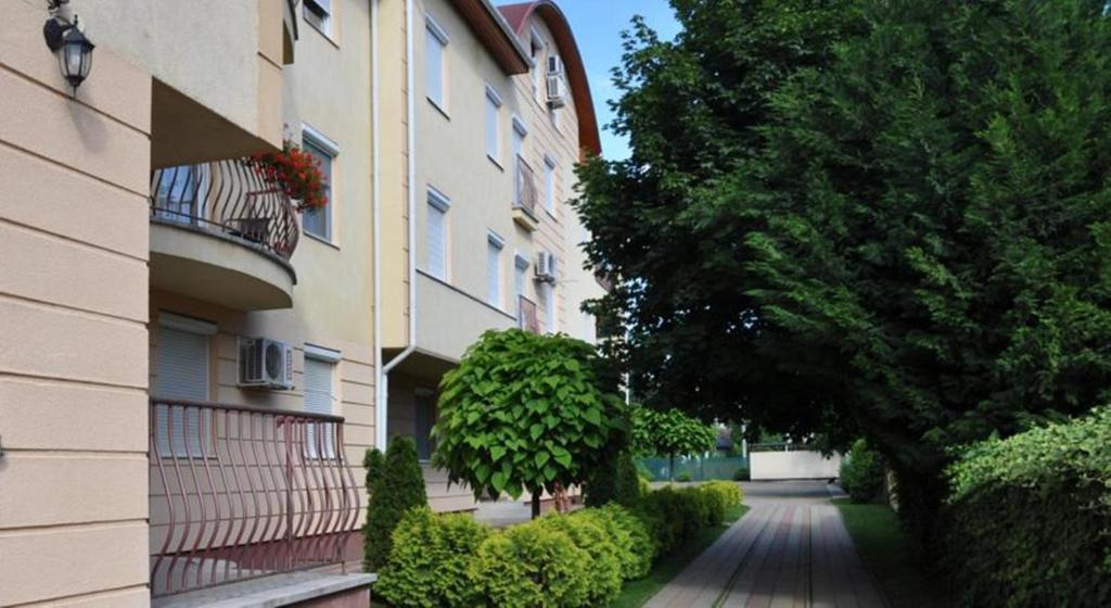 Lux Apartmanok Hajduszoboszlo Quarto foto
