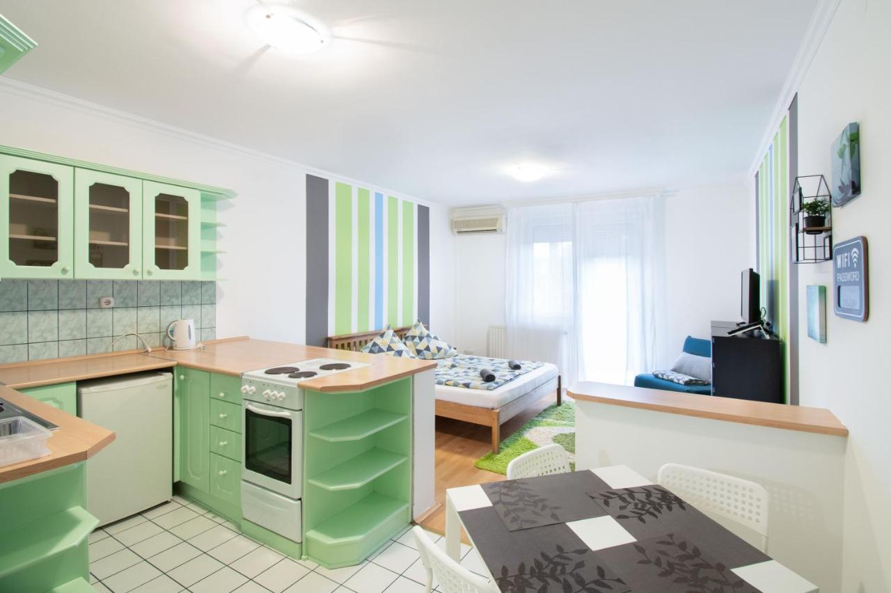 Lux Apartmanok Hajduszoboszlo Exterior foto